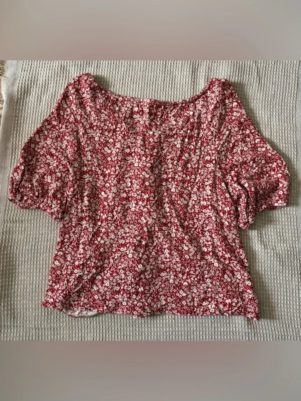 Treasure & Bond Red Floral Tie-Front Blouse - Picture 2 of 3